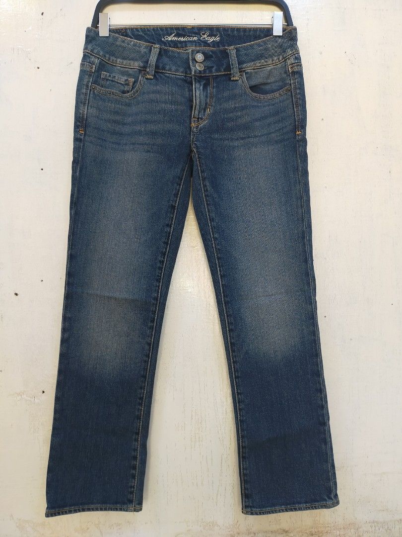 American Eagle Flare Jeans, Women's Fashion, Bottoms, Jeans on Carousell