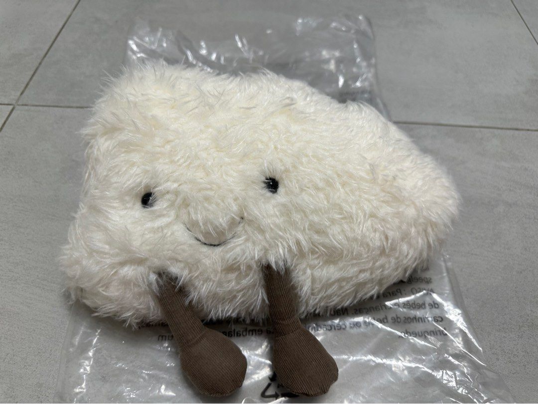 Amuseables Cloud （分類：絨毛玩具）位於 Hong Kong。 由 minivenven 提交（商品編號 1256612461，圖片 1）。簡介： 。