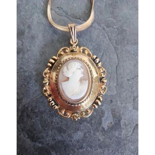 Antique Carved Genuine Carnelian Seashell Victorian Lady Cameo Estate Locket Necklace