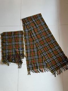 Authentic burburry scarf