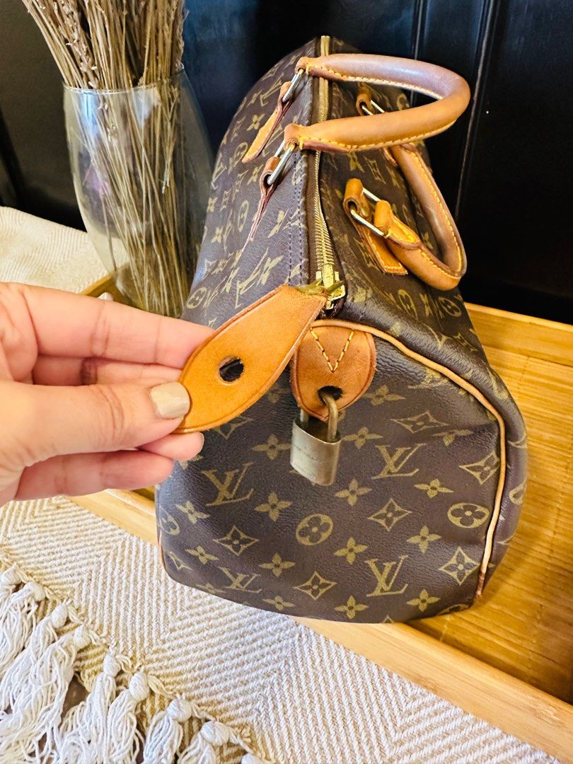 How To Spot An Authentic Louis Vuitton Speedy Bag