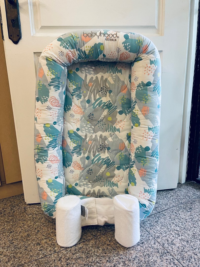 Babyhood Breathe Eze Cosy Crib Co Sleeper with sleep positioner, Babies