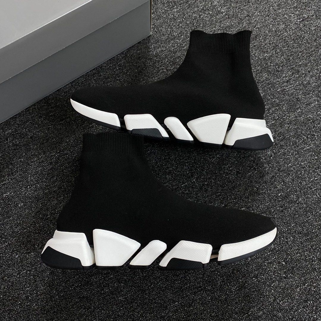 How do balenciaga store sock sneakers fit