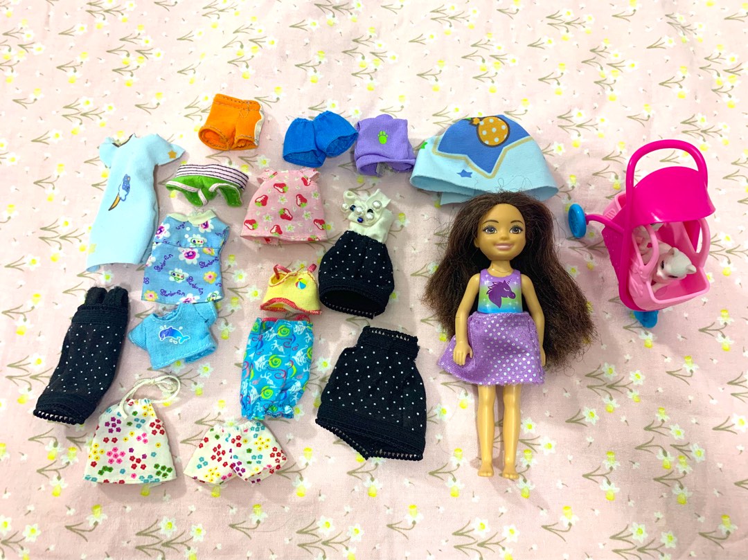Chelsea doll clothes top and shoes