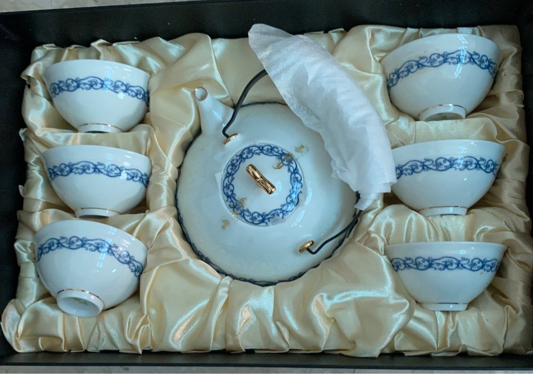 Beautiful tea set, Furniture & Home Living, Kitchenware & Tableware ...