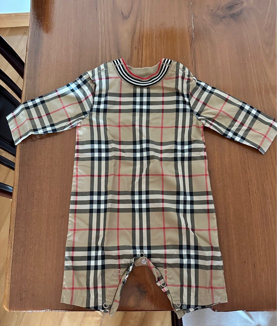 Burberry baby 2025 jumpsuit