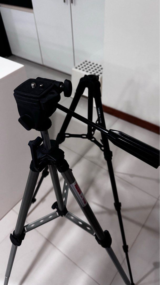 Camera Tripod for sale, Photography, Photography Accessories, Tripods