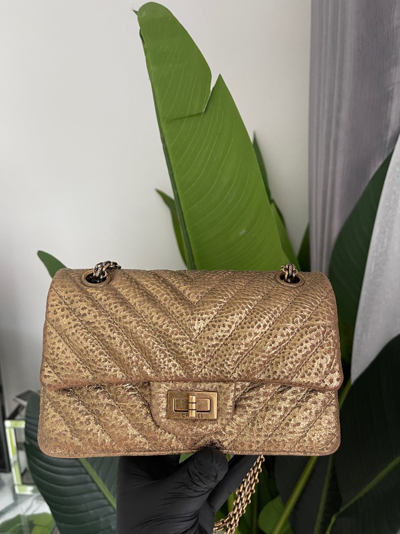 Chanel metalic Gold Crinkled Quilted Leather mini Reissue 2.55 Double flap  Bag