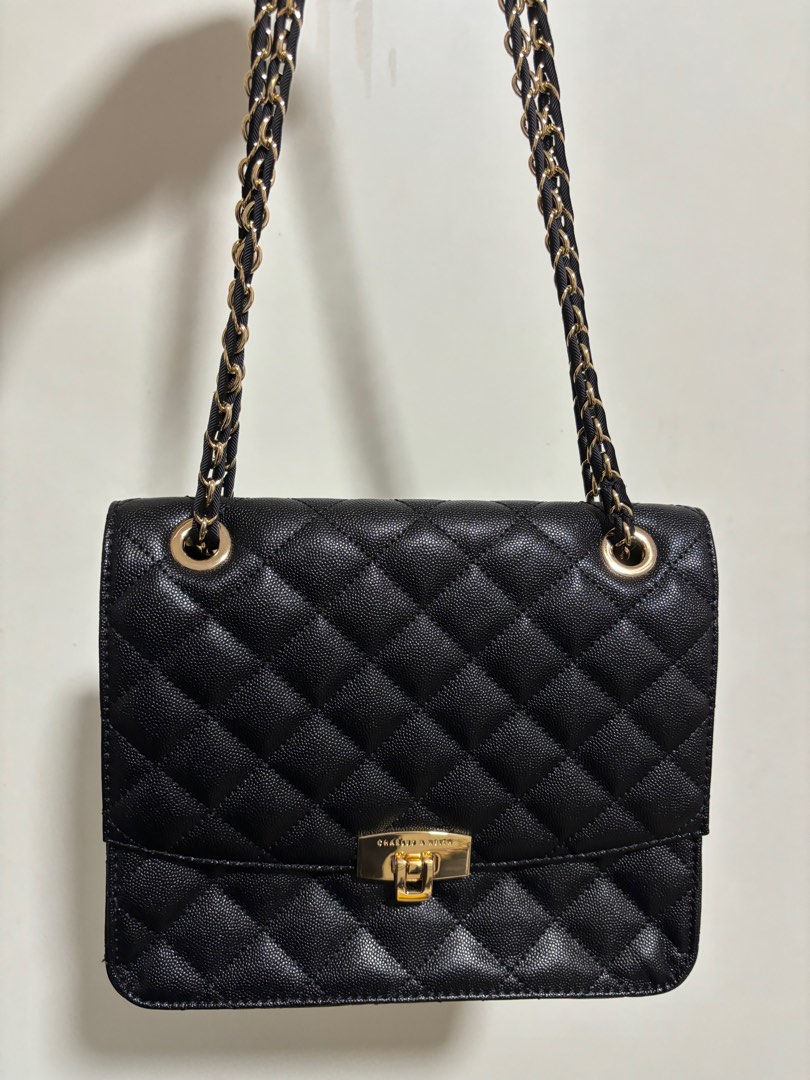 Quilted chain clearance bag chanel