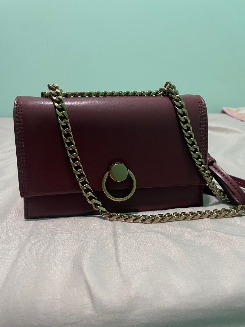 Charles and Keith Ring Push Lock Shoulder Bag, Women's Fashion, Bags & Wallets, Crossbody Bags