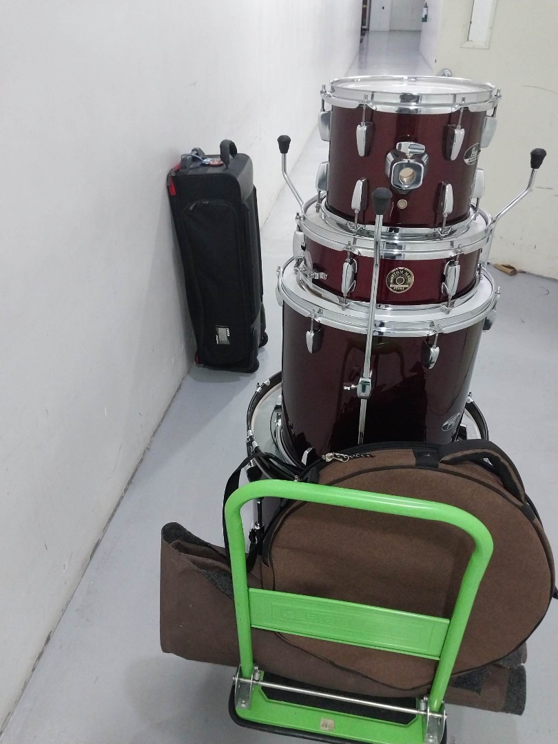 Complete Drum Set Rental with Cymbals for occassions / RENTAL, Hobbies