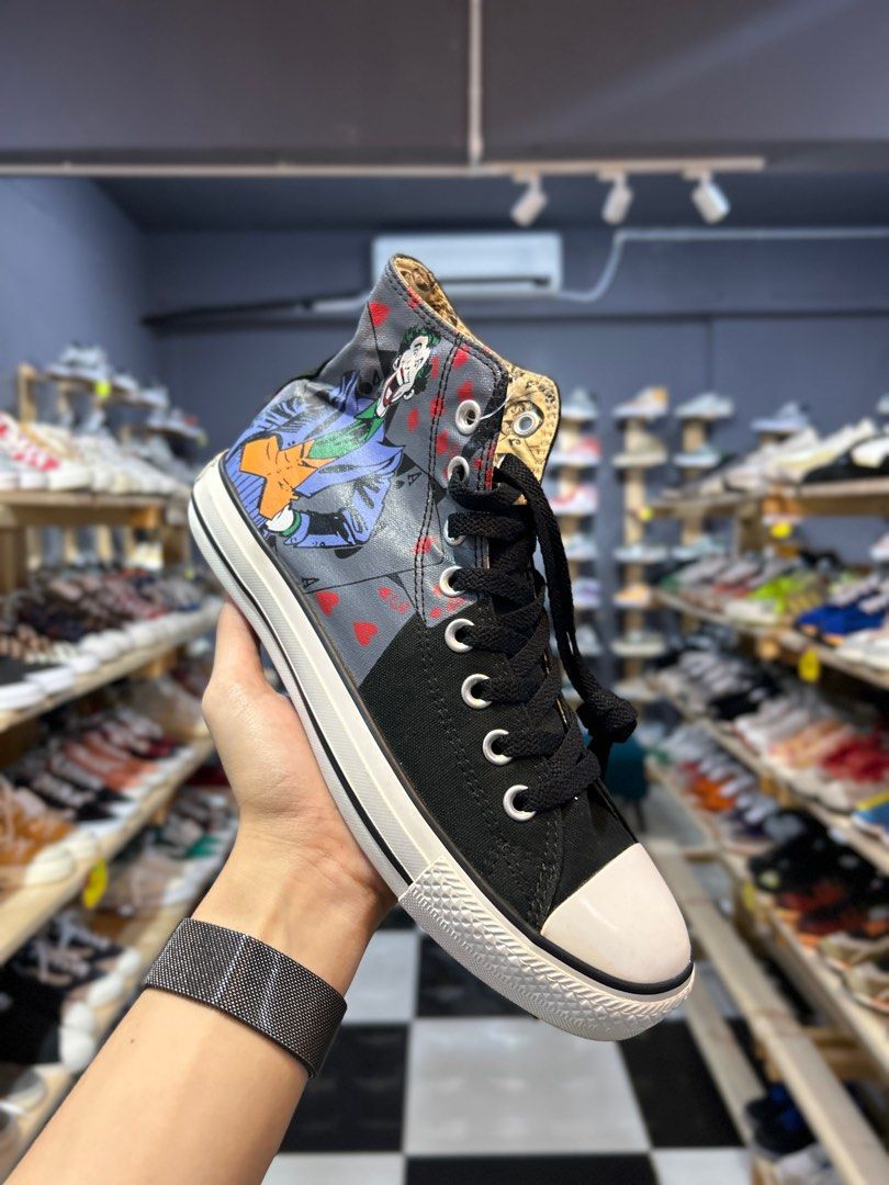 Converse batman sale joker shoes