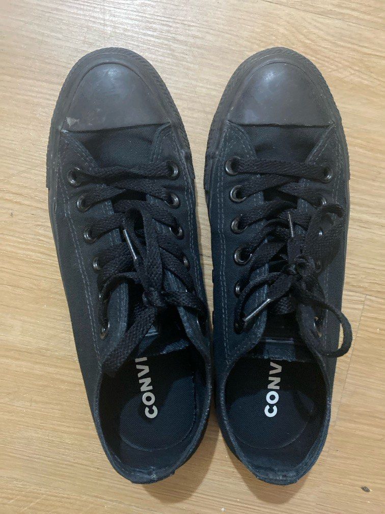 Converse Chuck Taylor Triple Black (Category: Sneakers) located in Manila. Submitted by marvellous13 (Listing ID 1256594584, Image 1). Description: .