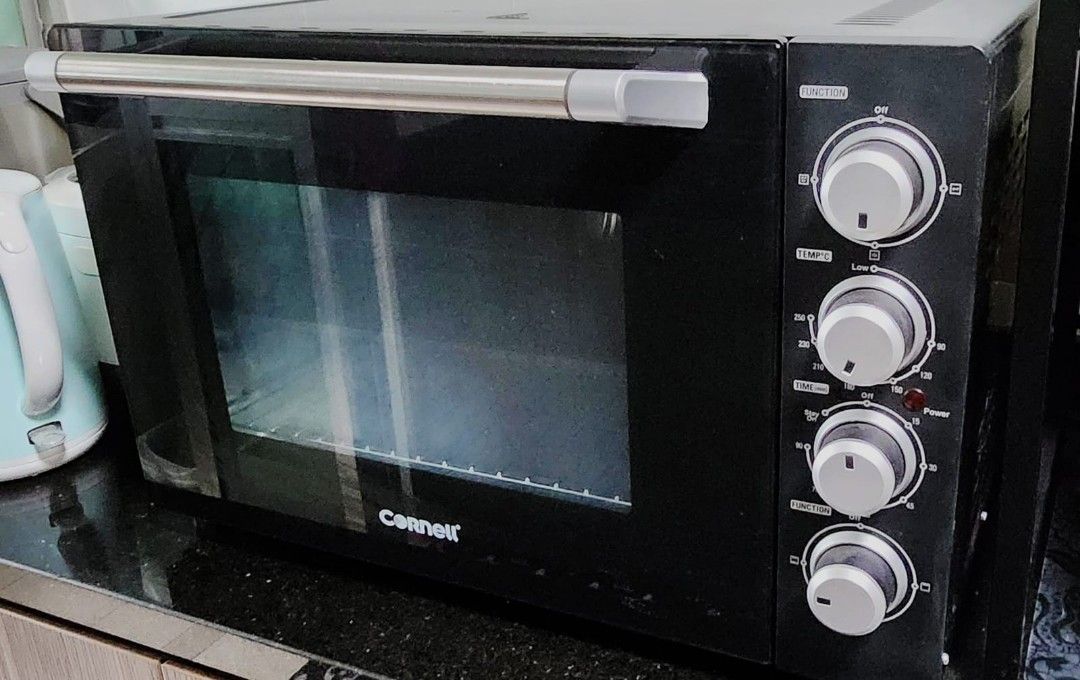 Cornell 70L Double glass Electric oven, TV & Home Appliances, Kitchen