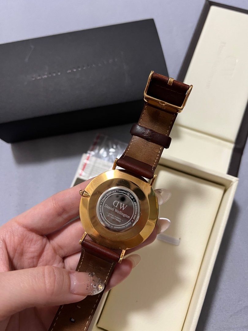 Daniel wellington hotsell classic b40r14