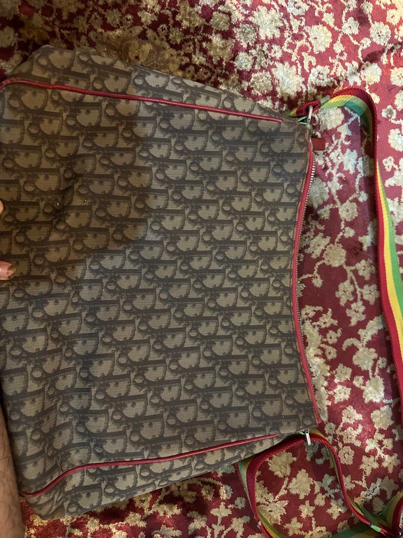 Dior Rasta messenger bag, Women's Fashion, Bags & Wallets, Shoulder