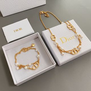 法國時尚精品Dior迪奧字母簡約經典CD珍珠短項鍊 頸鍊 手鍊 代購服務