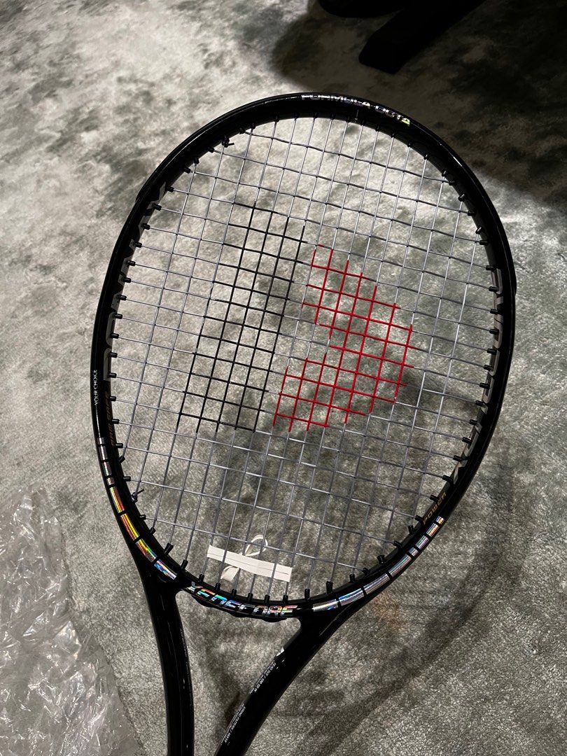 Donnay Xenecore L3 300g 100sq, Sports Equipment, Sports & Games, Racket & Ball Sports on Carousell
