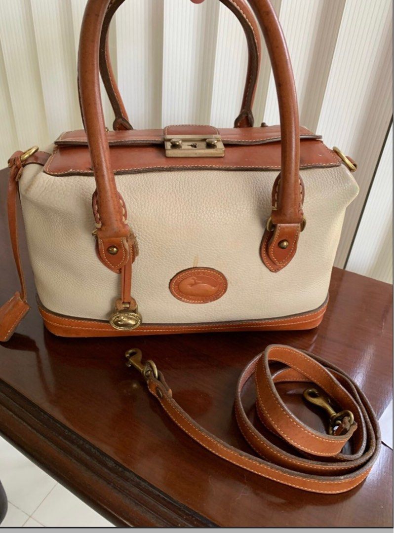 Dooney and bourke doctor satchel top