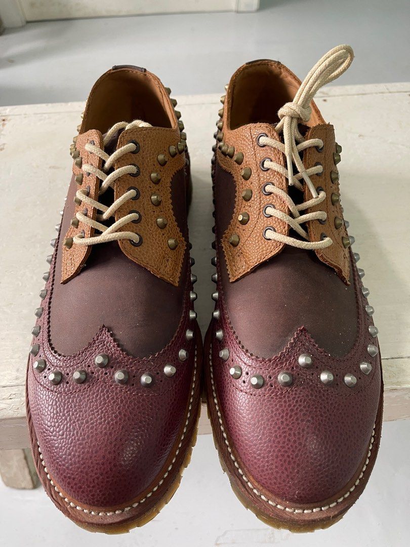 DR. MARTENS DALLON (Category: Casual Shoes) located in Iloilo. Submitted by izzykill (Listing ID 1256471133, Image 1). Description: Uk8/Us9/eu42 Dallon (rare pair) Rfs: too many shoes Can do shipping Payment thru: BPI, LBP, GCASH.