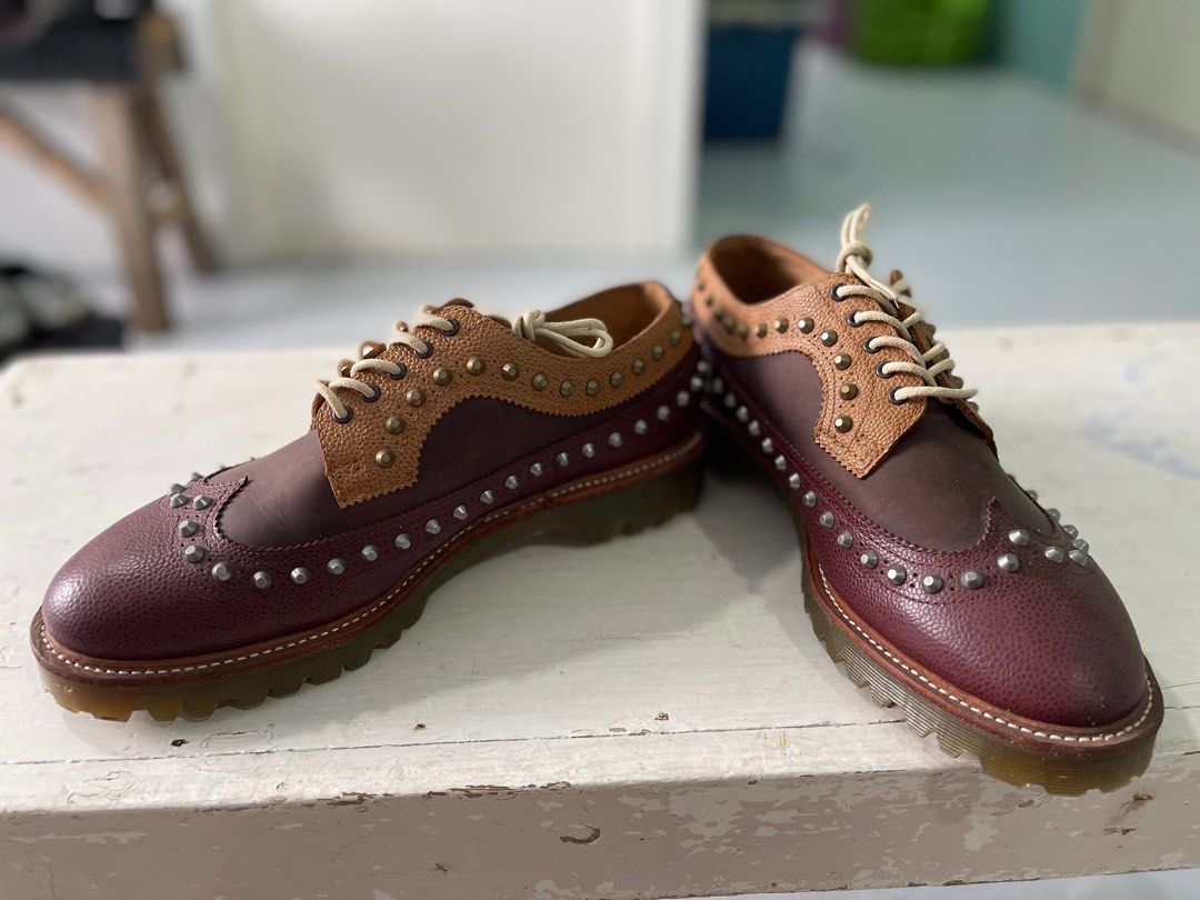 DR. MARTENS DALLON (Category: Casual Shoes) located in Iloilo. Submitted by izzykill (Listing ID 1256471133, Image 2). Description: Uk8/Us9/eu42 Dallon (rare pair) Rfs: too many shoes Can do shipping Payment thru: BPI, LBP, GCASH.
