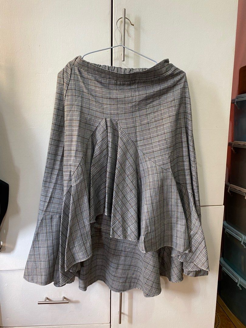 Dress and Skirt (Category: Dresses) located in Santa Rosa. Submitted by jquimson (Listing ID 1256490308, Image 3). Description: .