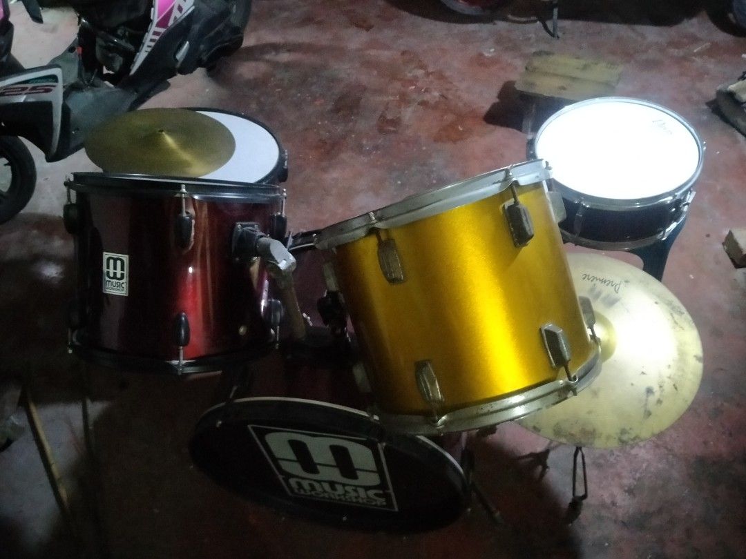 Drum Set (Category: Musical Instruments) located in Mandaluyong City. Submitted by paulampsells (Listing ID 1256488223, Image 1). Description: Drum Set for sale! price is negotiable.