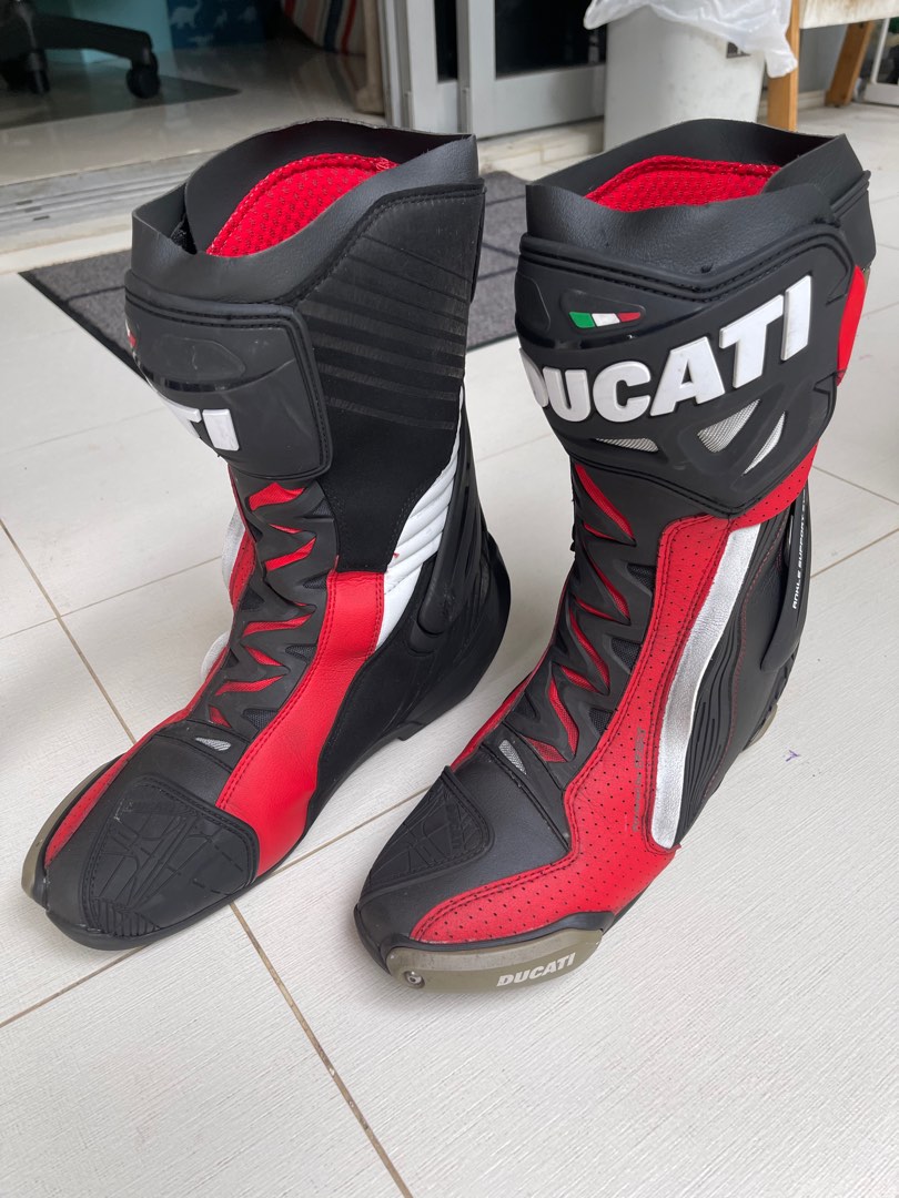 Ducati boots discount uk