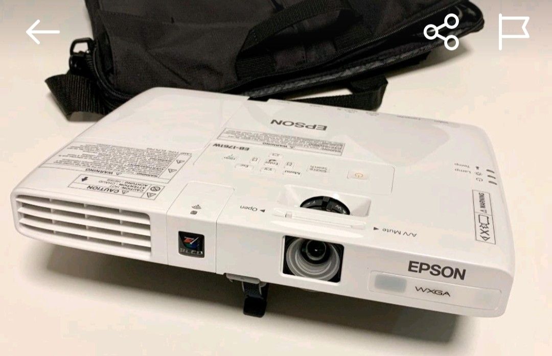 Epson Projector New!!!, TV & Home Appliances, TV & Entertainment