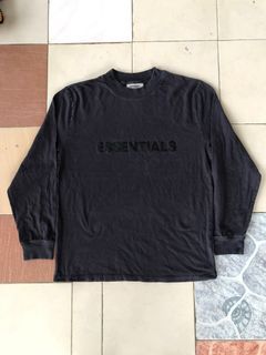 ESSENTIALS long sleeve