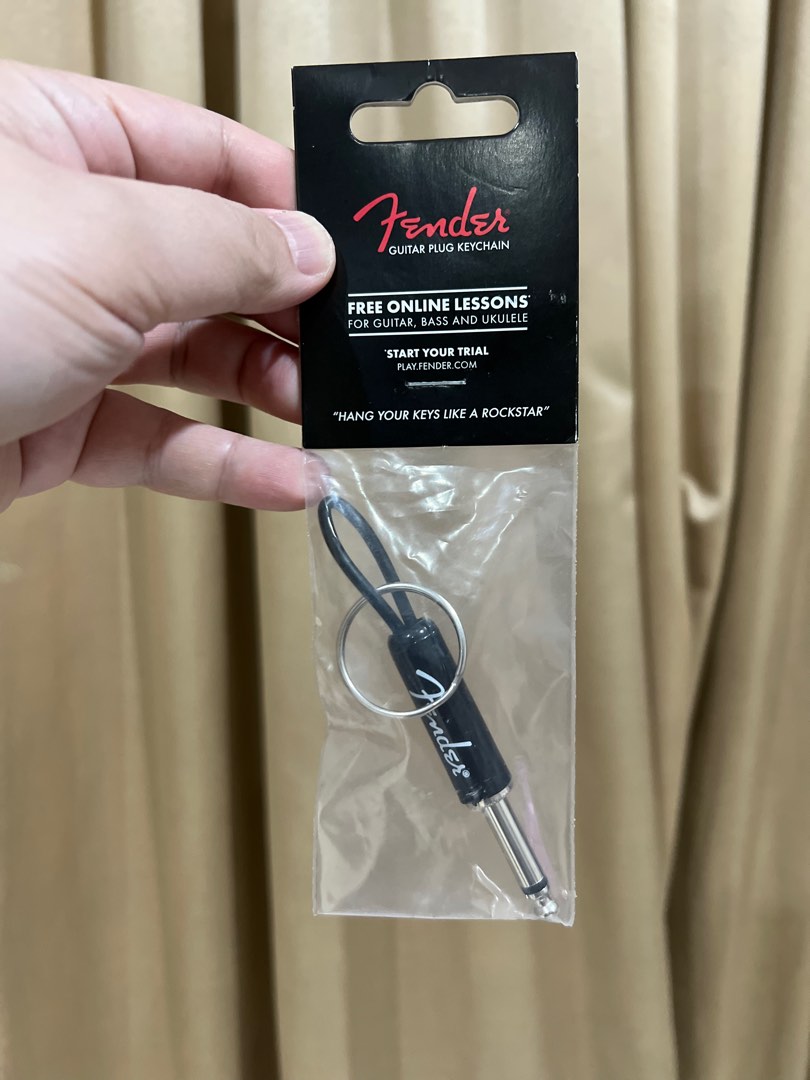 Fender keychain, Musik & Media, Aksesoris di Carousell