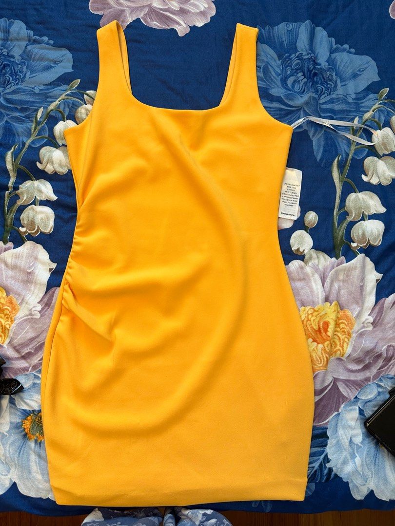 New yellow dress outlet