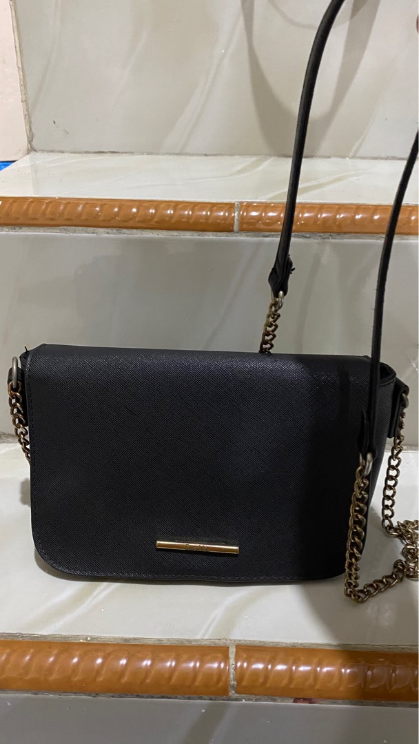 FREE ONGKIR TAS SELEMPANG BERSHKA