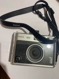 Fujifilm Instax Mini Evo with Box (Black)