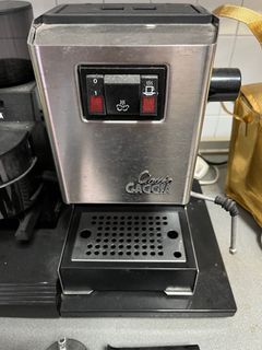Gaggia Classic with coffee beans grinder