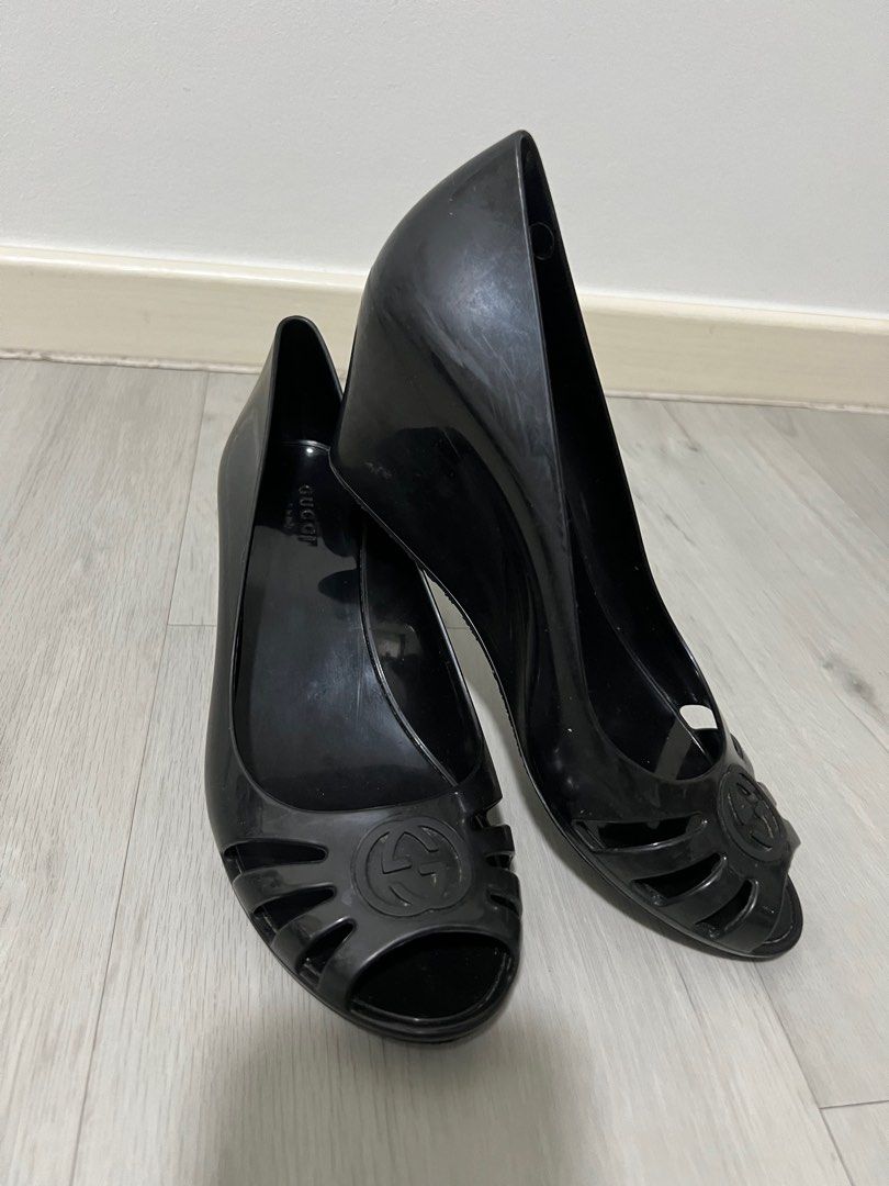 Gucci Nero Luxury Sneakers Footwear on Carousell
