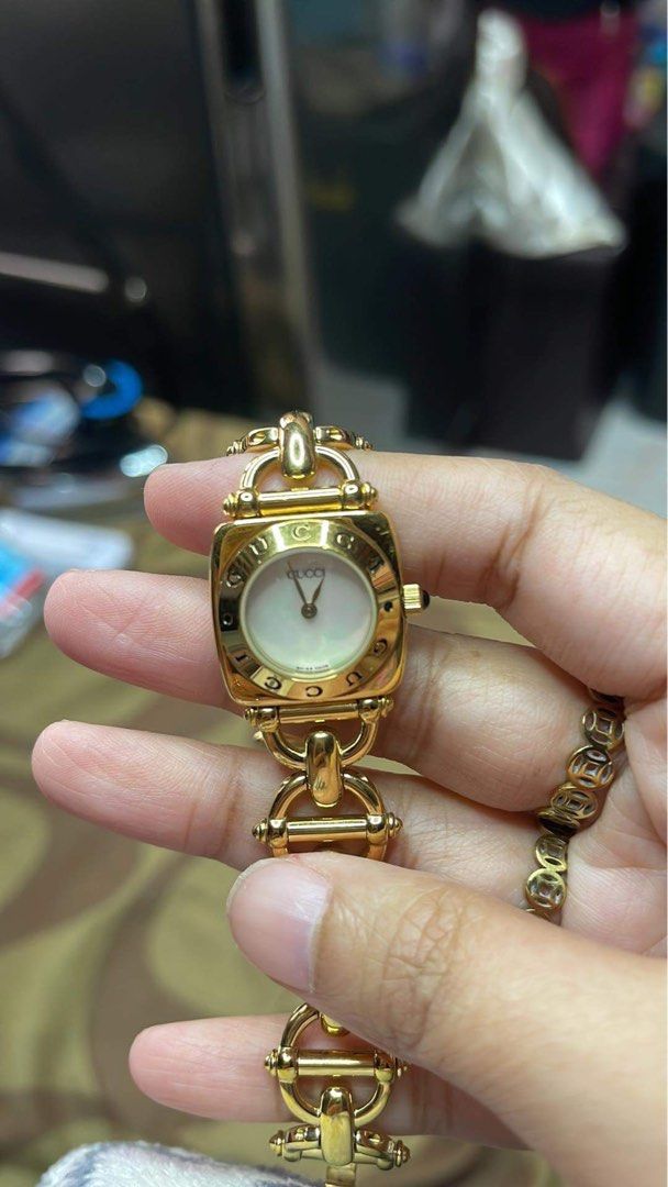 Original Gucci Watch, Men's Fashion, Watches & Accessories, Watches on  Carousell