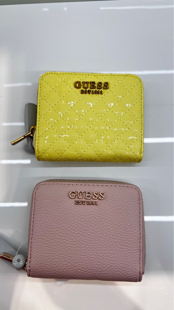 Guess Wallet , Zip Pouch & Card Holder, Women's Fashion, Bags & Wallets, Wallets & Card Holders