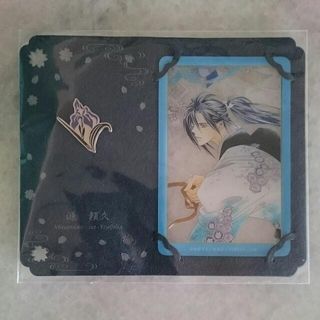 My Love Story with Yamada-kun at Lv999 Tin Badge & Clear Card Set