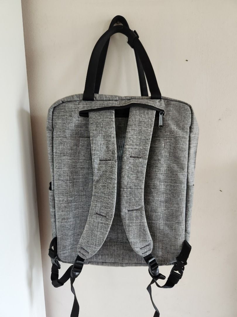 Herschel Travel Tote 18L Bag Raven Crosshatch colorway Men s