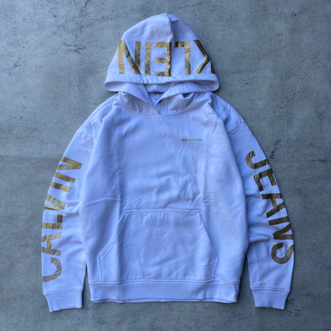 hoodie-calvin-klein-jeans-fesyen-pria-pakaian-atasan-di-carousell