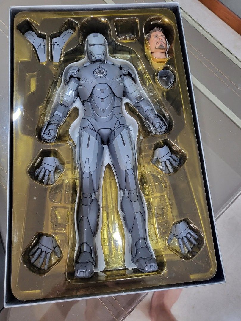 Cheapest hot 2025 toys iron man