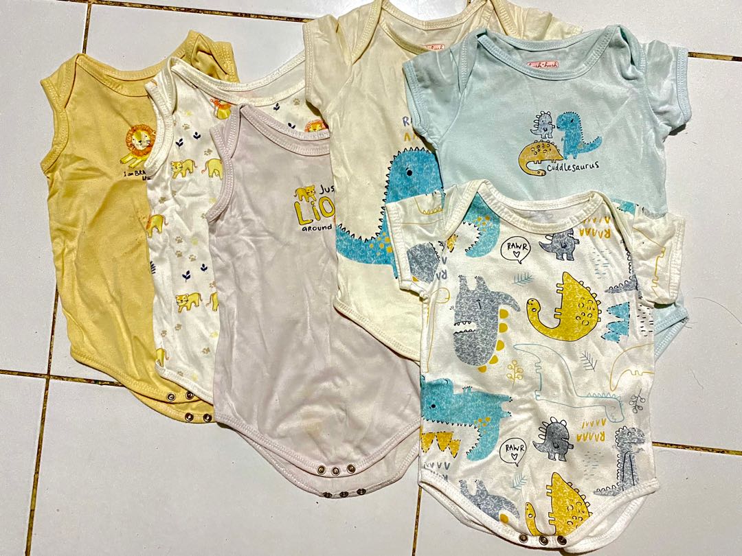 Hush hush onesies 69 mos, Babies & Kids, Babies & Kids Fashion on