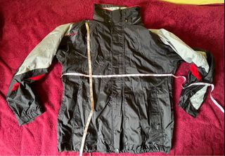 (Category: ) located in . Submitted by caf_closet (Listing ID 1256500165, Image 1). Description: .