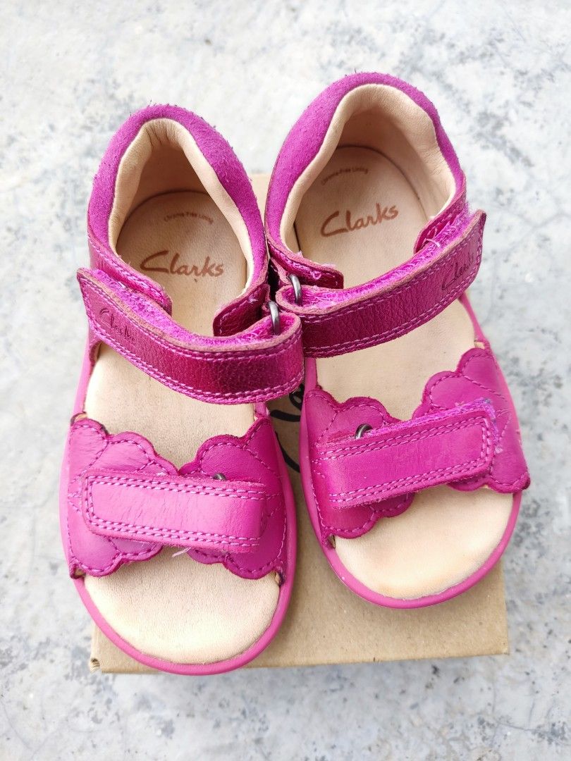 Clarks baby 2024 girl sandals