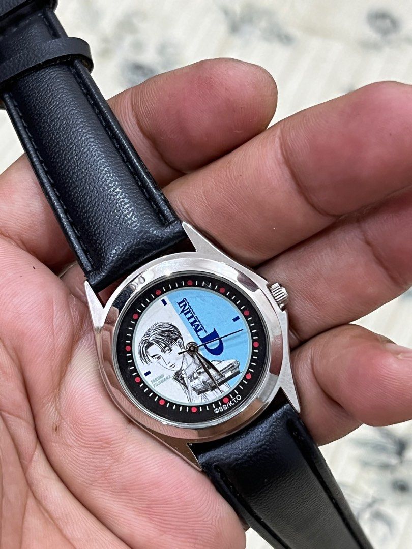 Initial online quartz watch