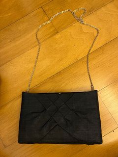 (Category: ) located in . Submitted by sofiashopss (Listing ID 1256505661, Image 1). Description: .