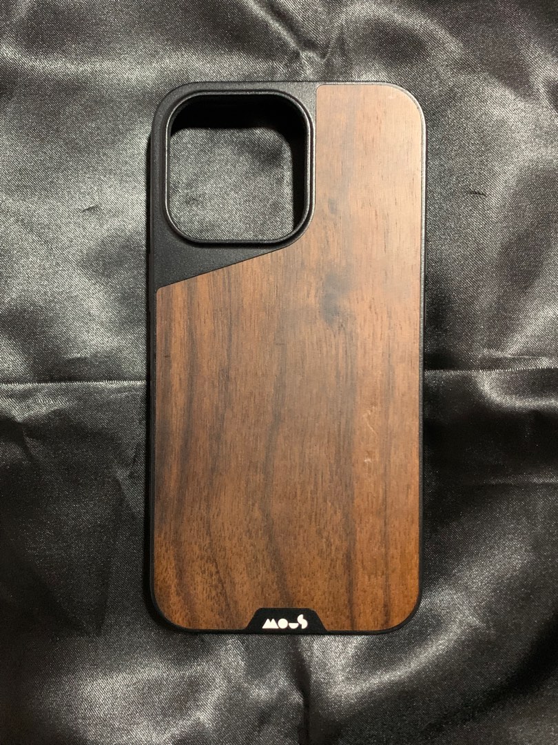 MagSafe® Compatible Walnut Phone Case - Limitless 4.0