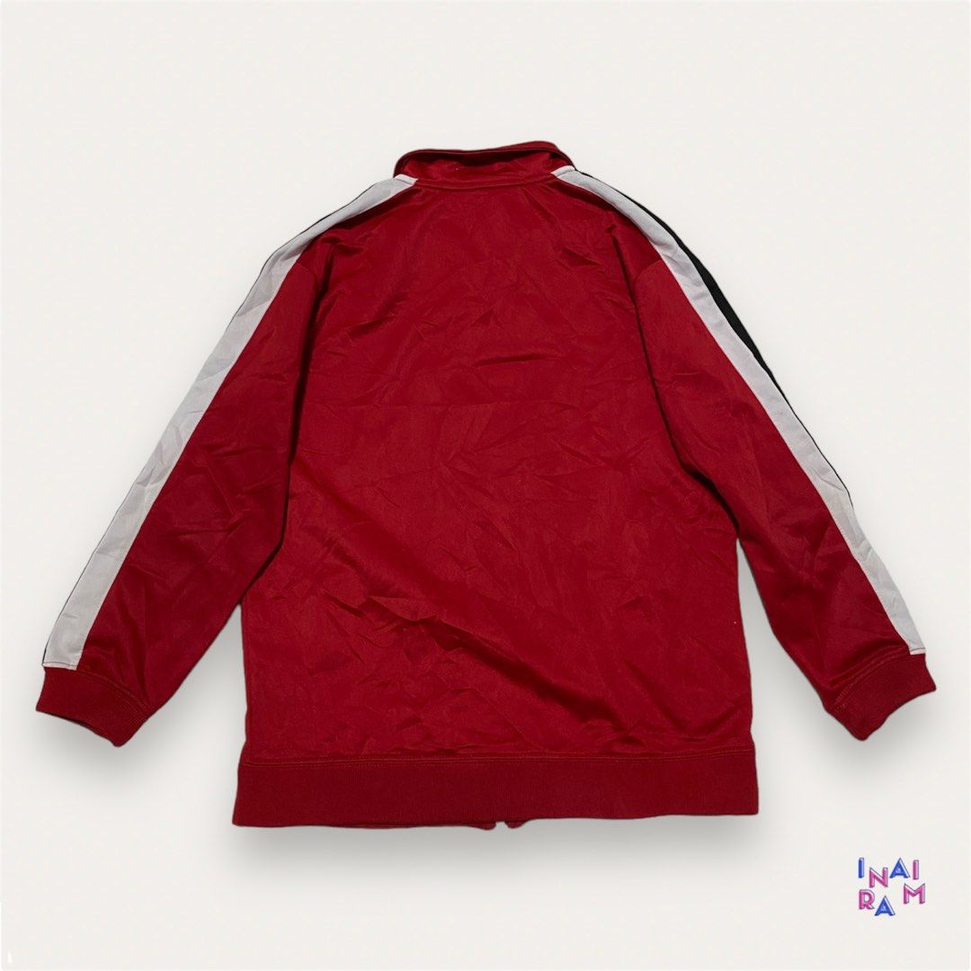 Red jacket cheap with black sleeves