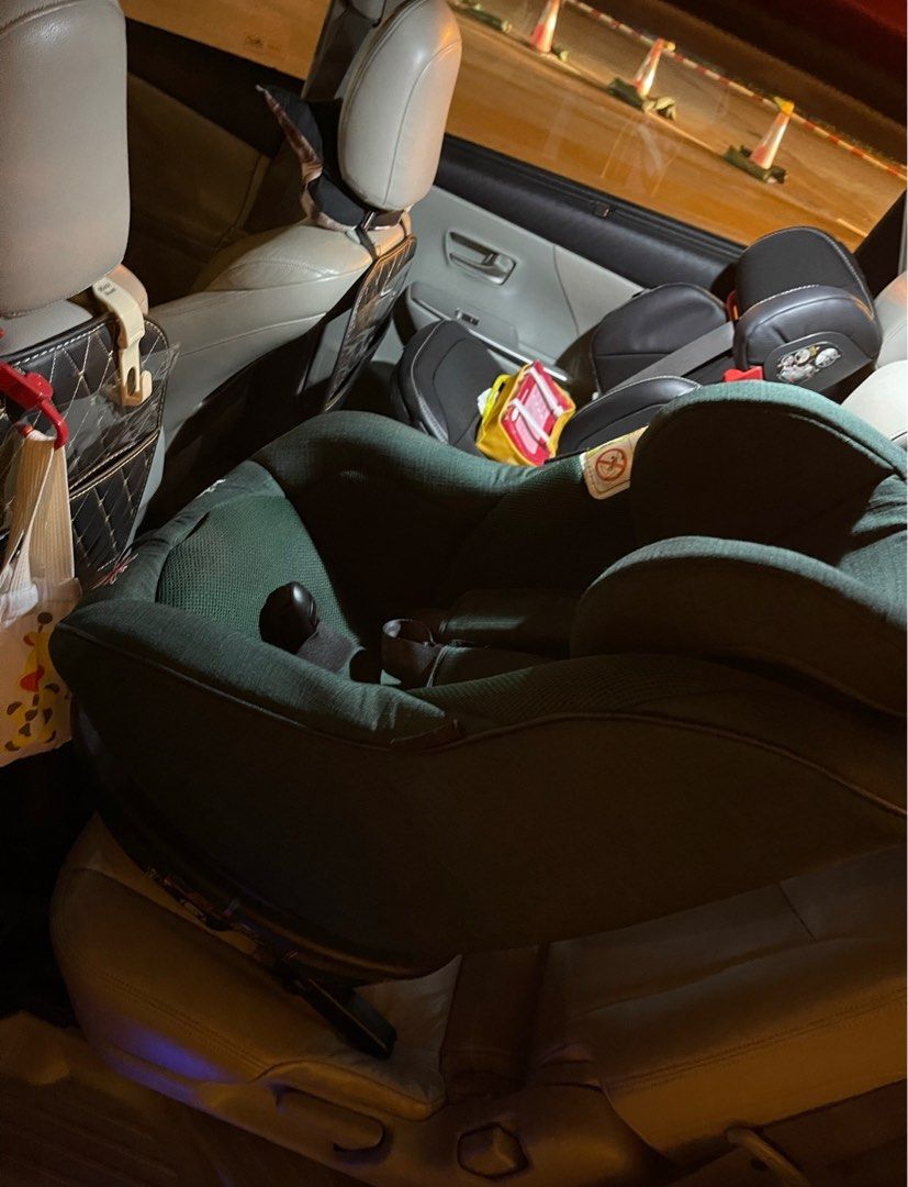 Joie 360 car seat with ISOfix base, 兒童＆孕婦用品, 外出用品, 外出用品 安全座椅 Carousell